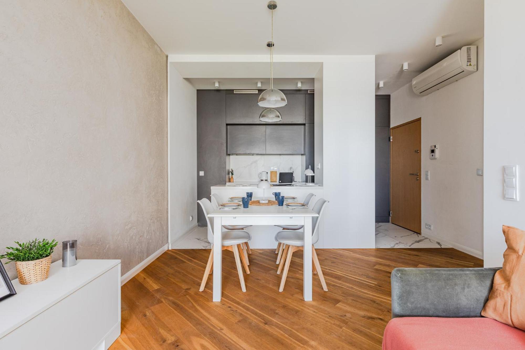 Superapart Kolejowa 49A Варшава Экстерьер фото